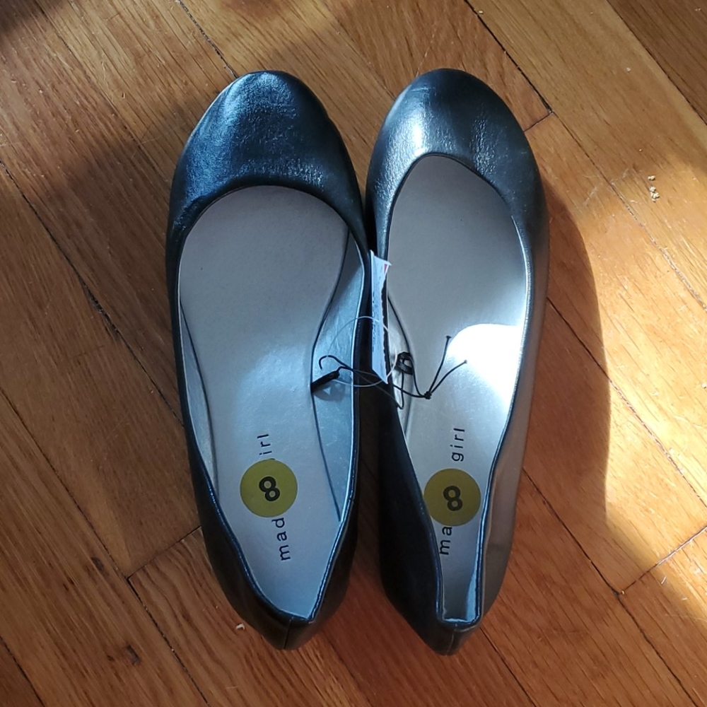 NWT Madden Girl haveen black nubuck flats